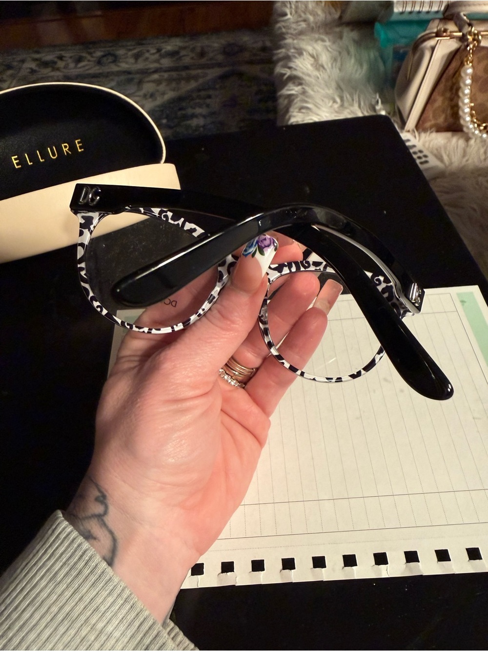 Dolce & Gabbana Glossy Black Cat-Eye Frames with Leopard-Print Temples - Picture 3 of 8